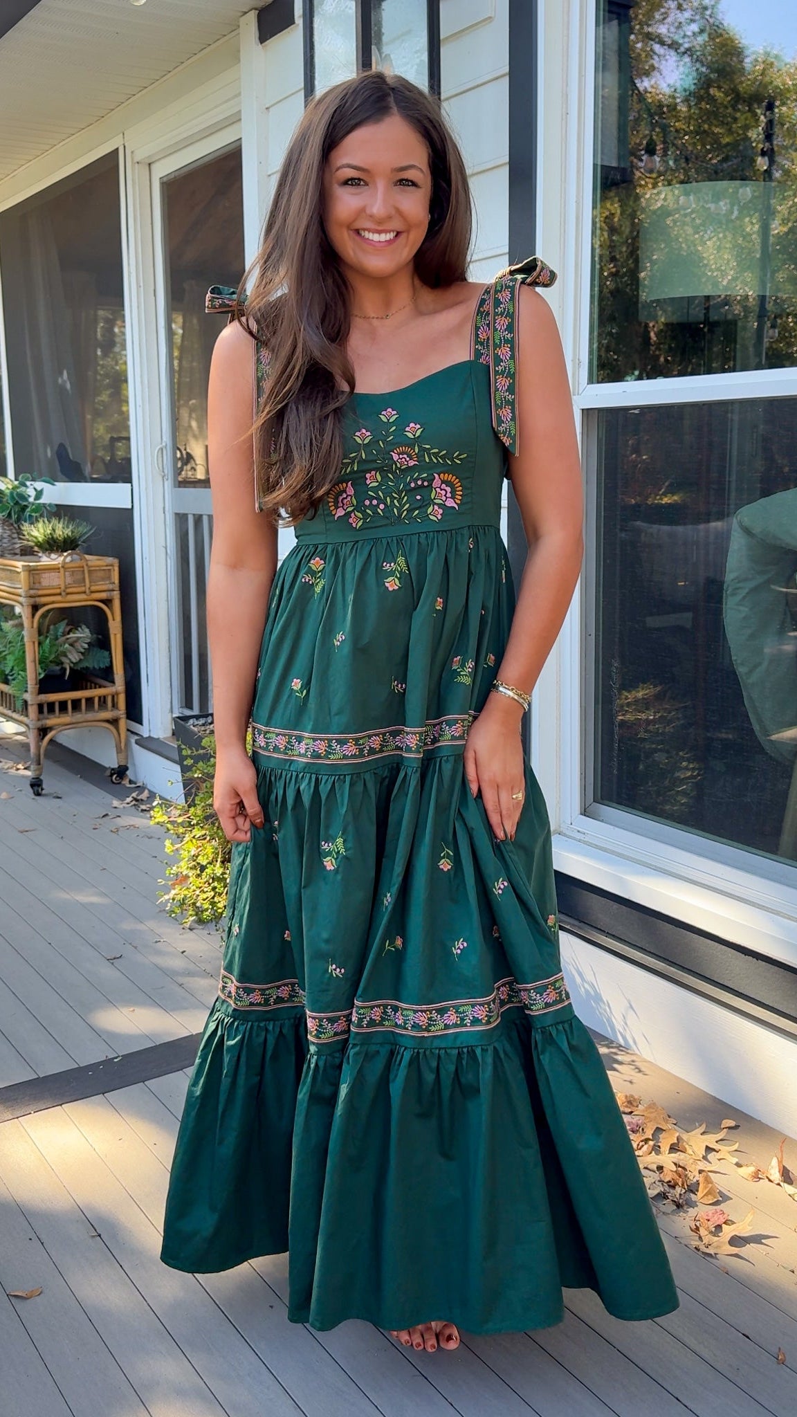 green dress floral embroidery front 2