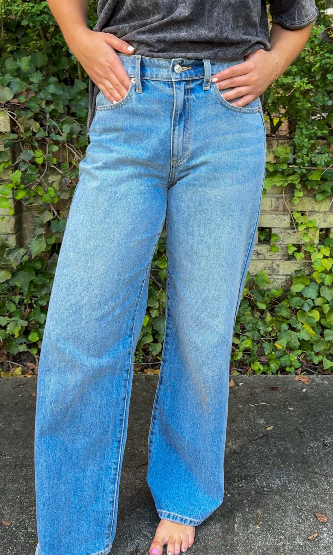 blue jeans classic high waisted wide leg