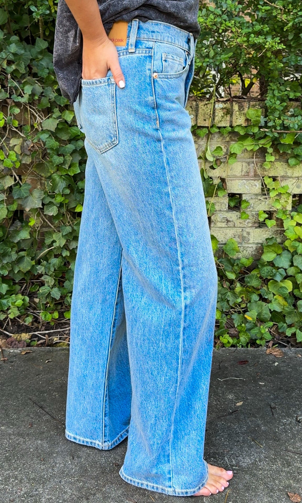 classic high waisted wide leg denim jeans